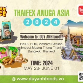 Duy Anh's rice paper and rice noodle attract customers in Thaifex 2024