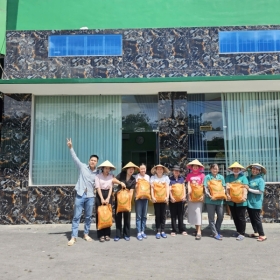 CARING FOR WORKERS- A MEANINGFUL AND ANNUAL ACTIVITY OF DUY ANH FOODS